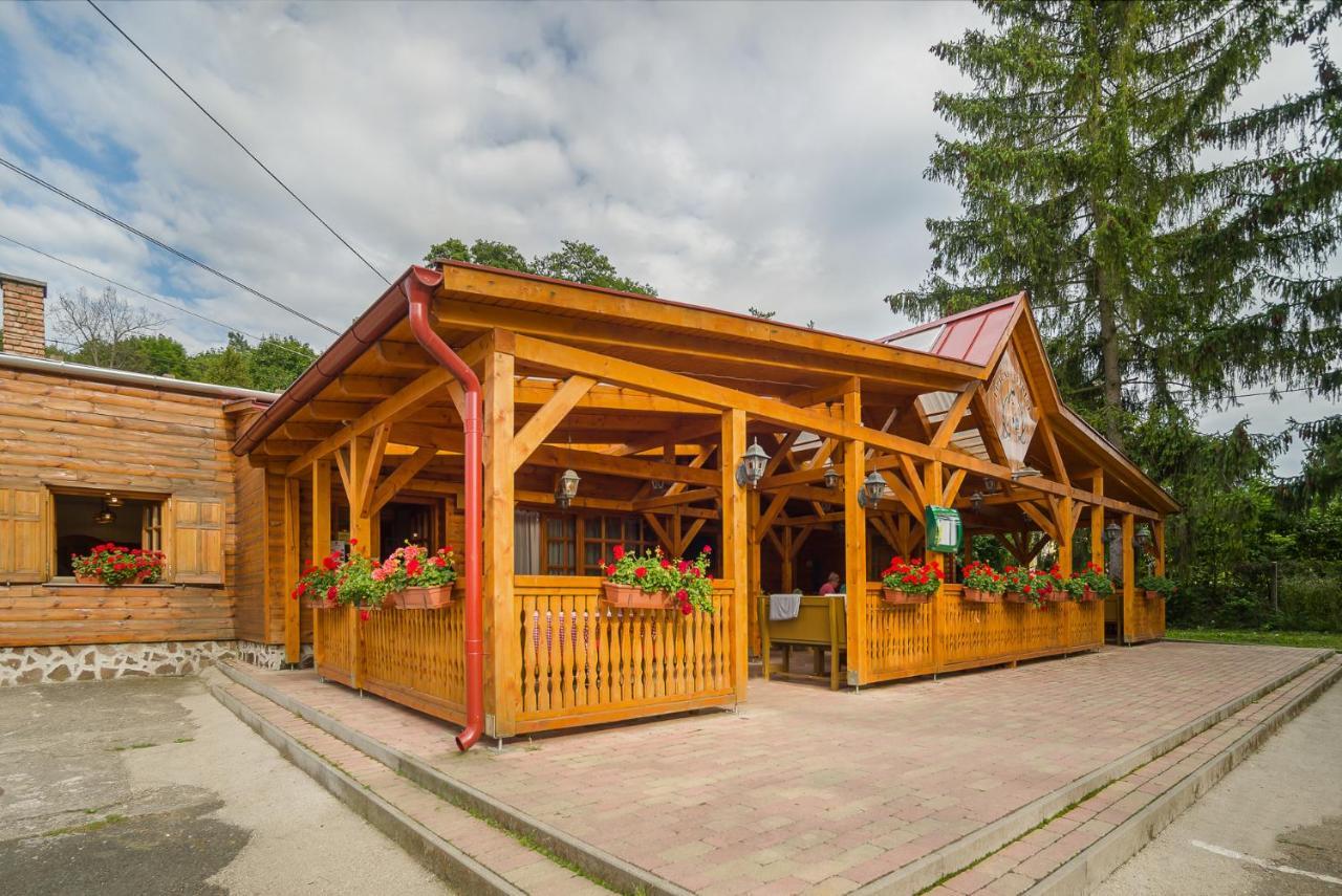 Lipicai Hotel Es Etterem Szilvásvárad Exteriér fotografie