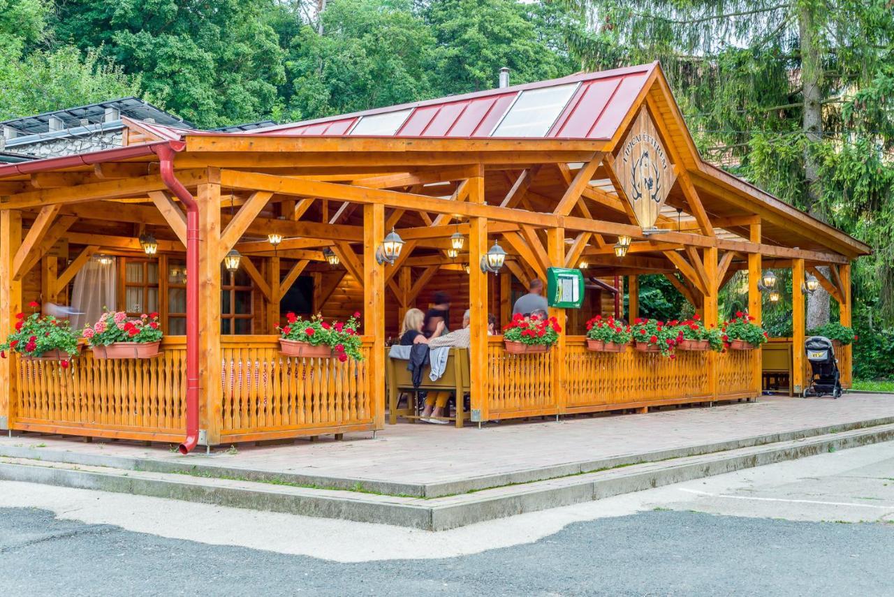 Lipicai Hotel Es Etterem Szilvásvárad Exteriér fotografie