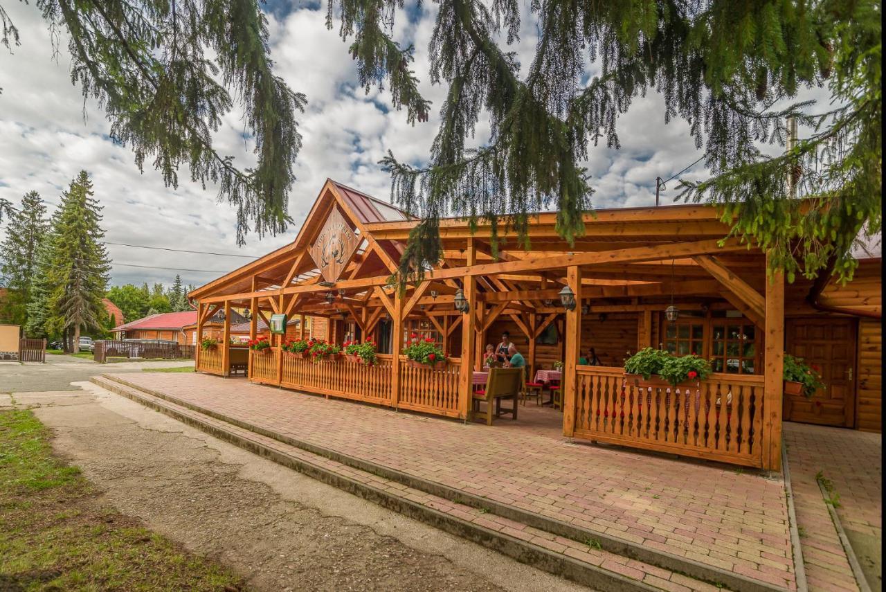 Lipicai Hotel Es Etterem Szilvásvárad Exteriér fotografie