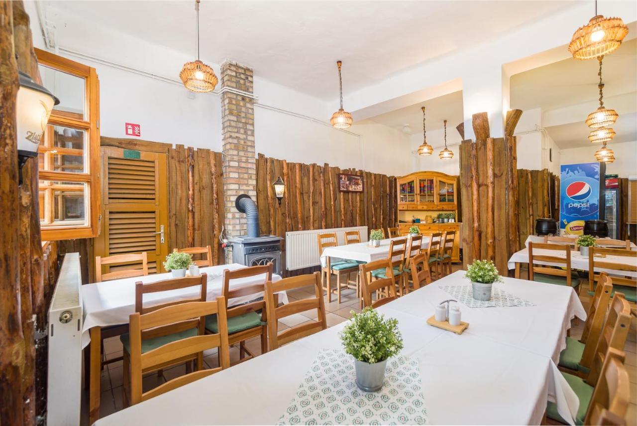 Lipicai Hotel Es Etterem Szilvásvárad Exteriér fotografie