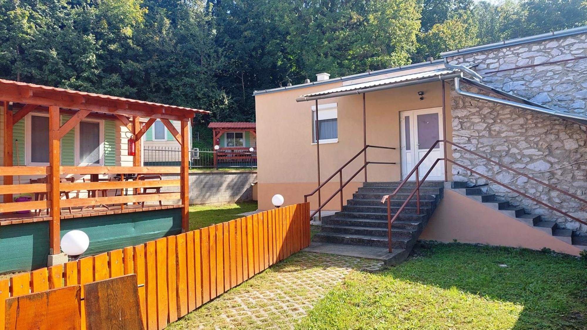 Lipicai Hotel Es Etterem Szilvásvárad Exteriér fotografie